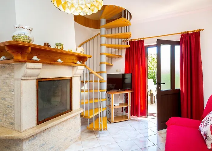 Apartment Maretic *